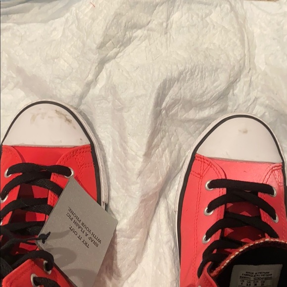 Shoes - Picture 6 of 7